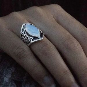 Boho Style Moonstone Healing Protaction Ring